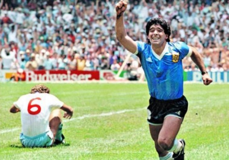 Before his death Diego Maradona has endured 50 families 